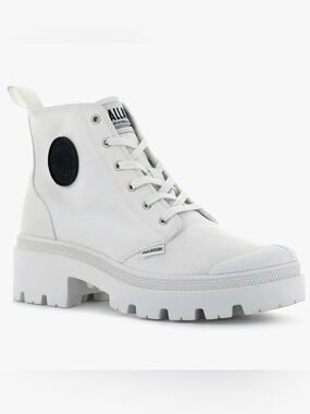 Palladium White Canvas High-Top Lug Sole Boots